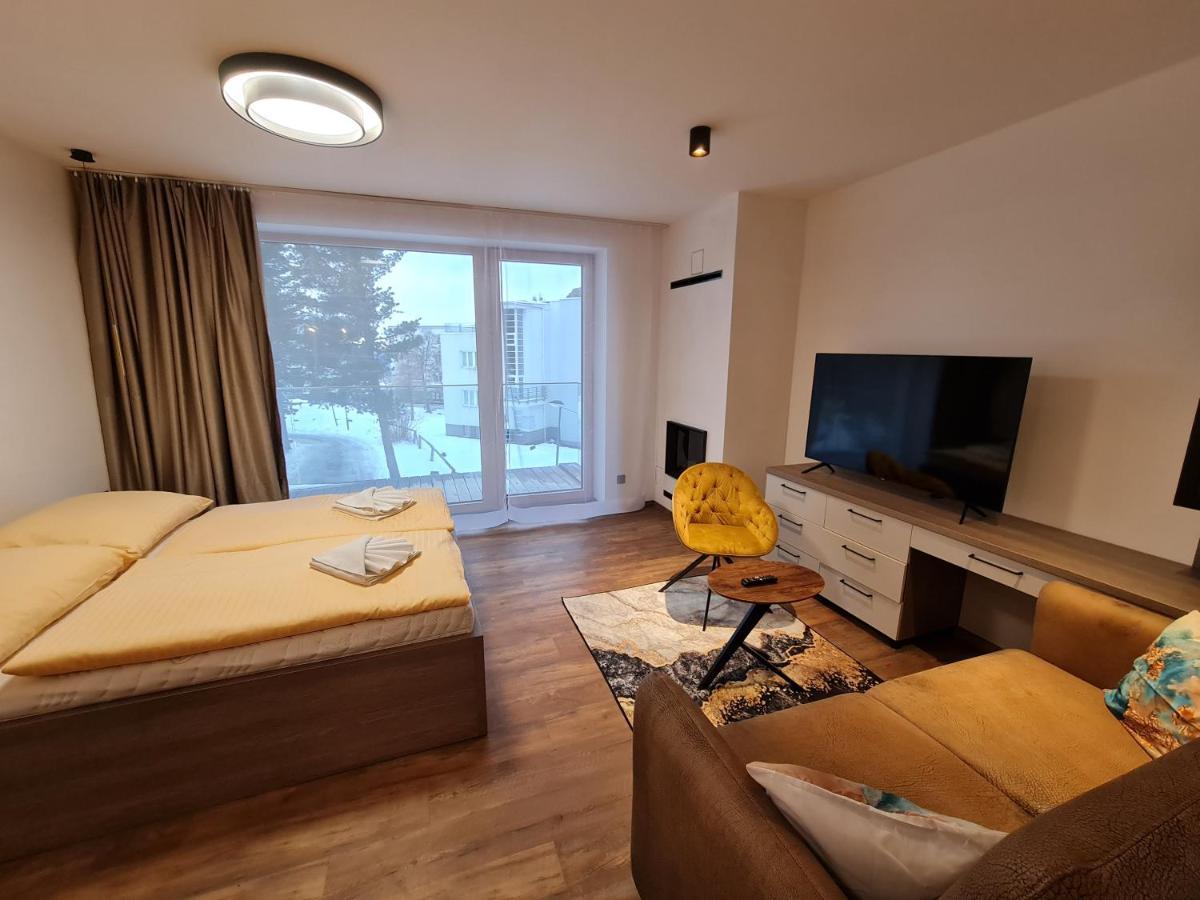 Apartman Veka-Hotel Ovruc Štrbské Pleso Esterno foto